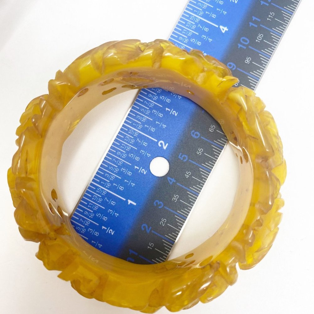 620 Vintage Bakelite Translucent Butterscotch Hea… - image 5